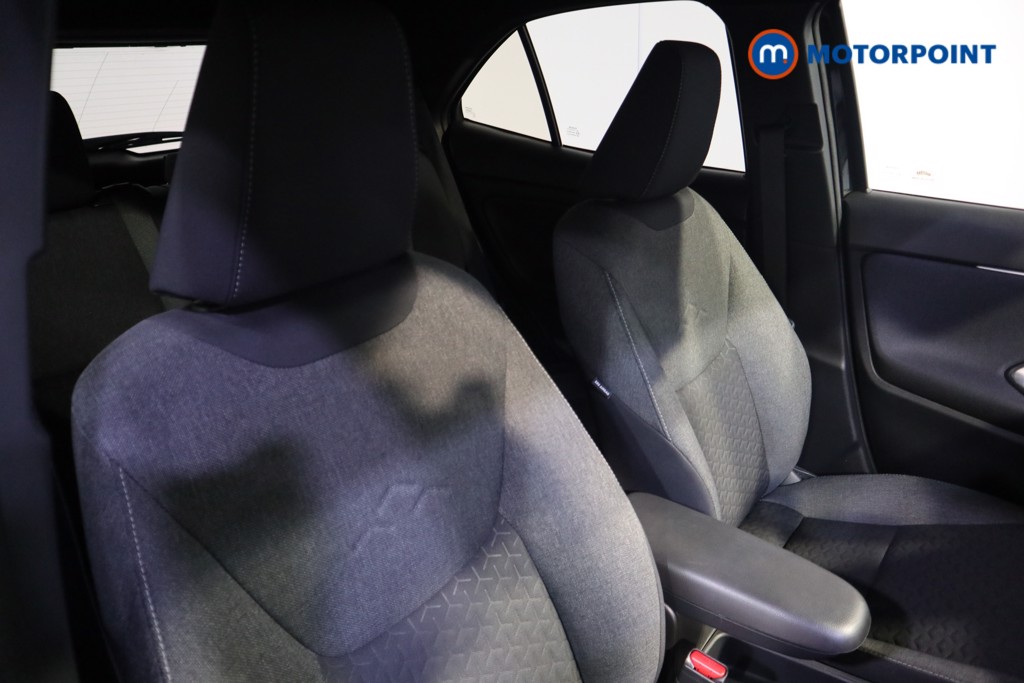 Toyota Yaris Cross Design Automatic Petrol-Electric Hybrid Estate - Stock Number (1573749) - 12th supplementary image