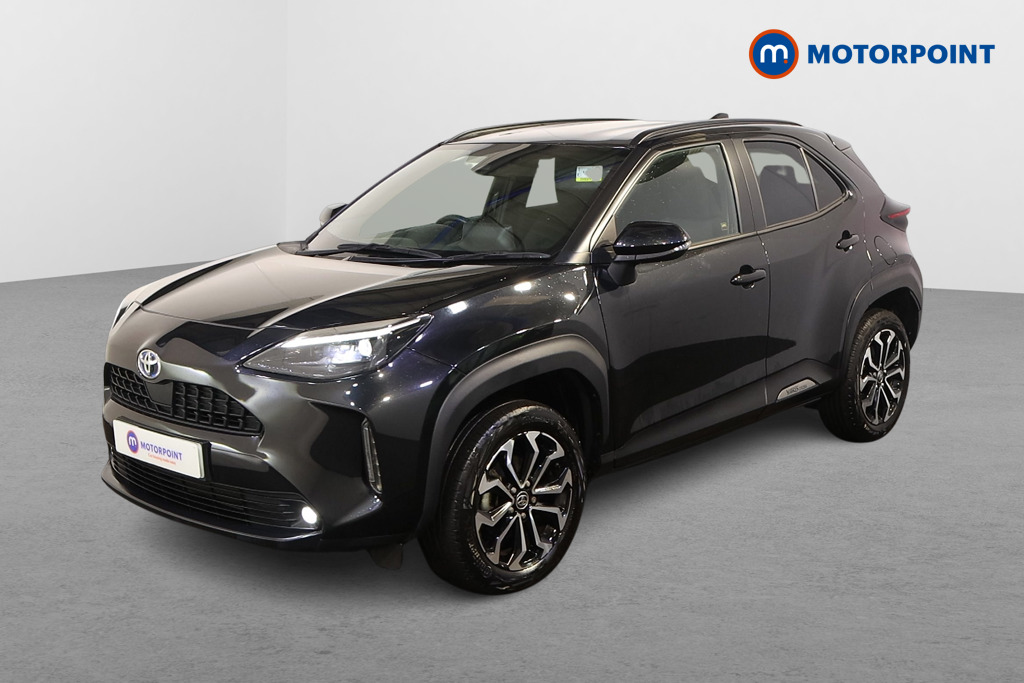 Toyota Yaris Cross Design Automatic Petrol-Electric Hybrid Estate - Stock Number (1573749) - Passenger side front corner