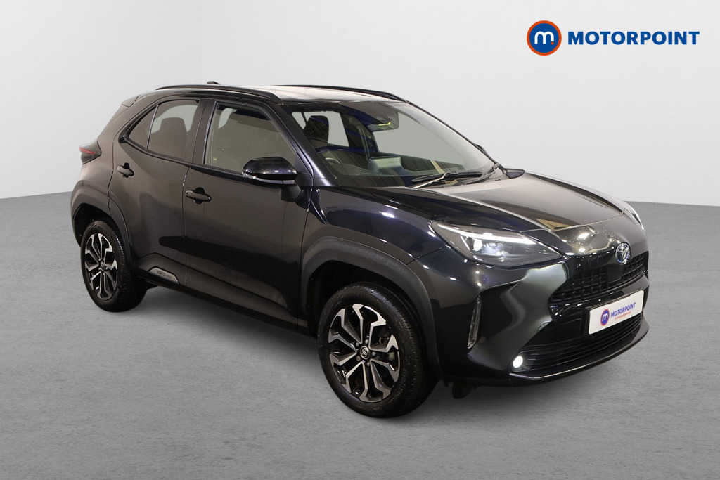 Toyota Yaris Cross Design Automatic Petrol-Electric Hybrid Estate - Stock Number (1573749) - Drivers side front corner