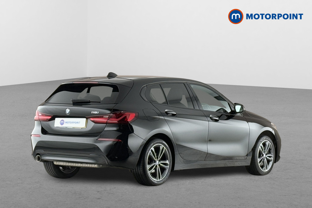 BMW 1 Series Sport Manual Petrol Hatchback - Stock Number (1574344) - Drivers side rear corner