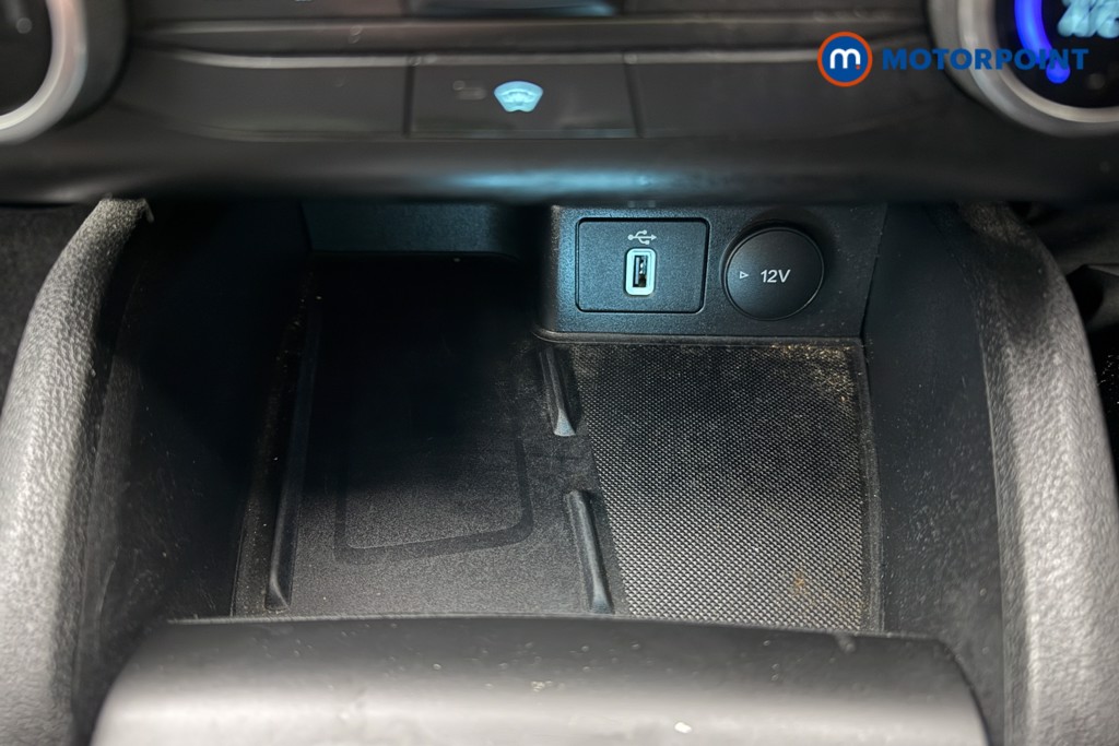 Ford Focus Active Manual Diesel Hatchback - Stock Number (1574898) - 13th supplementary image