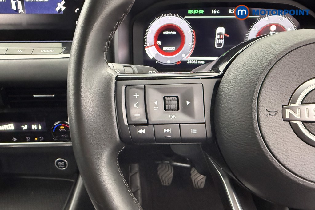 Nissan Qashqai N-Connecta Manual Petrol SUV - Stock Number (1575090) - 5th supplementary image