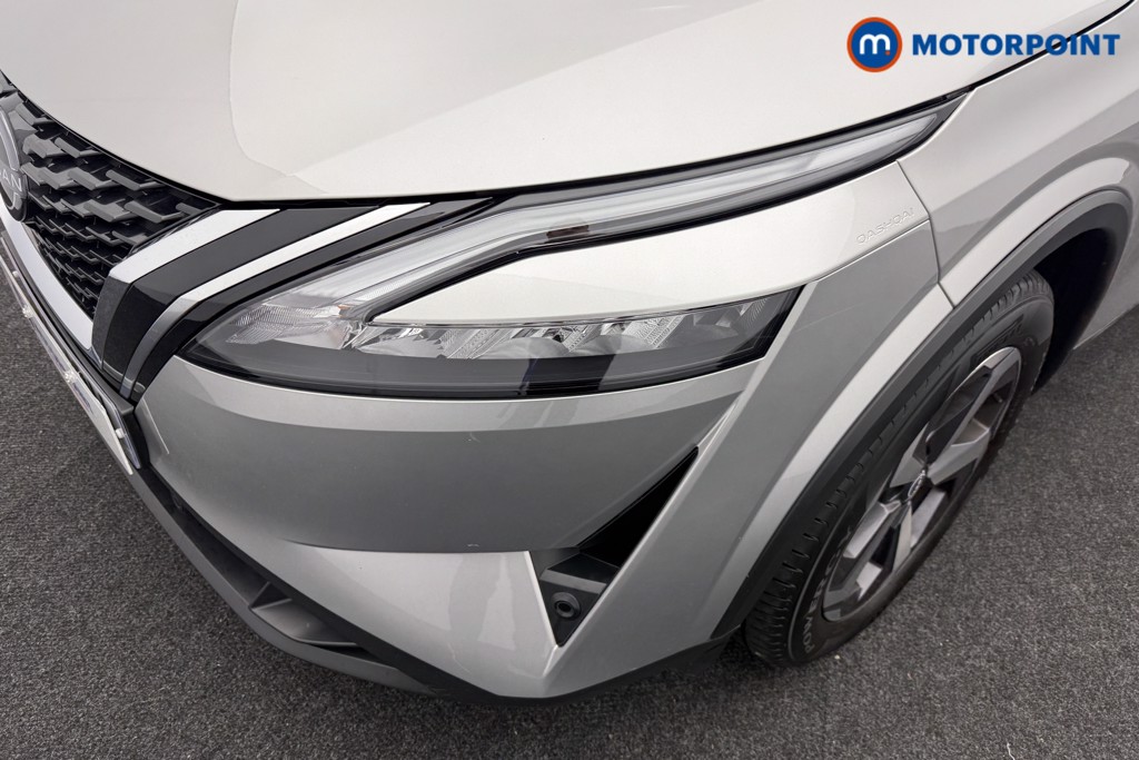 Nissan Qashqai N-Connecta Manual Petrol SUV - Stock Number (1575090) - 17th supplementary image