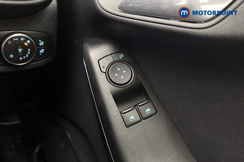 Ford Fiesta St-Line Edition Manual Petrol Hatchback - Stock Number (1576108) - 14th supplementary image