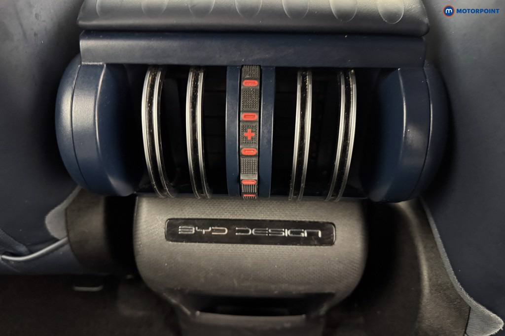 BYD Atto 3 Design Automatic Electric SUV - Stock Number (1576202) - 10th supplementary image