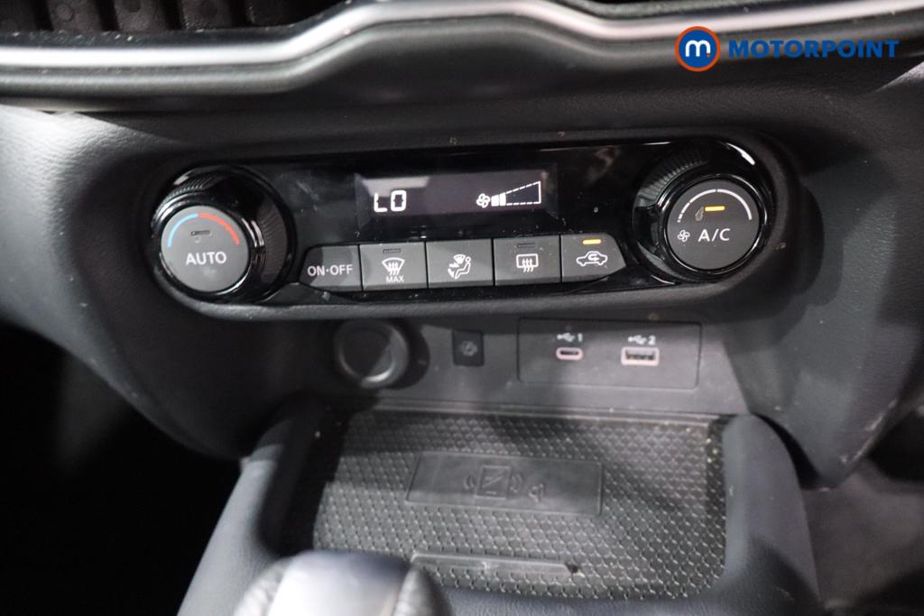 Nissan Juke N-Connecta Automatic Petrol-Electric Hybrid SUV - Stock Number (1577896) - 10th supplementary image