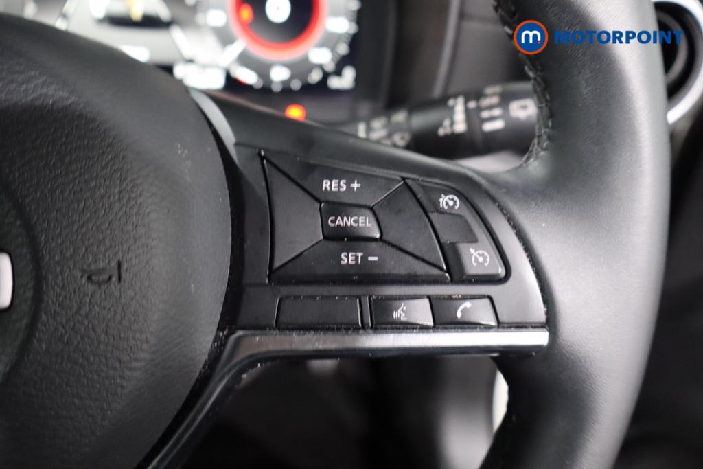 Nissan Juke N-Connecta Automatic Petrol-Electric Hybrid SUV - Stock Number (1577896) - 13th supplementary image