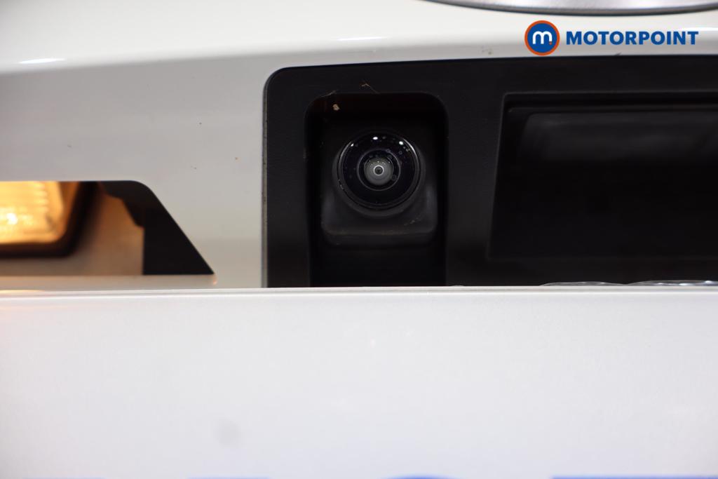 Nissan Juke N-Connecta Automatic Petrol-Electric Hybrid SUV - Stock Number (1577896) - 19th supplementary image