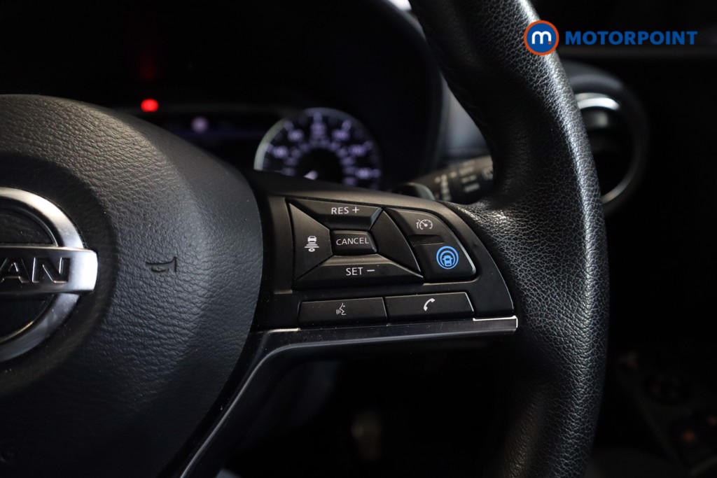 Nissan Juke Tekna Automatic Petrol SUV - Stock Number (1577943) - 9th supplementary image