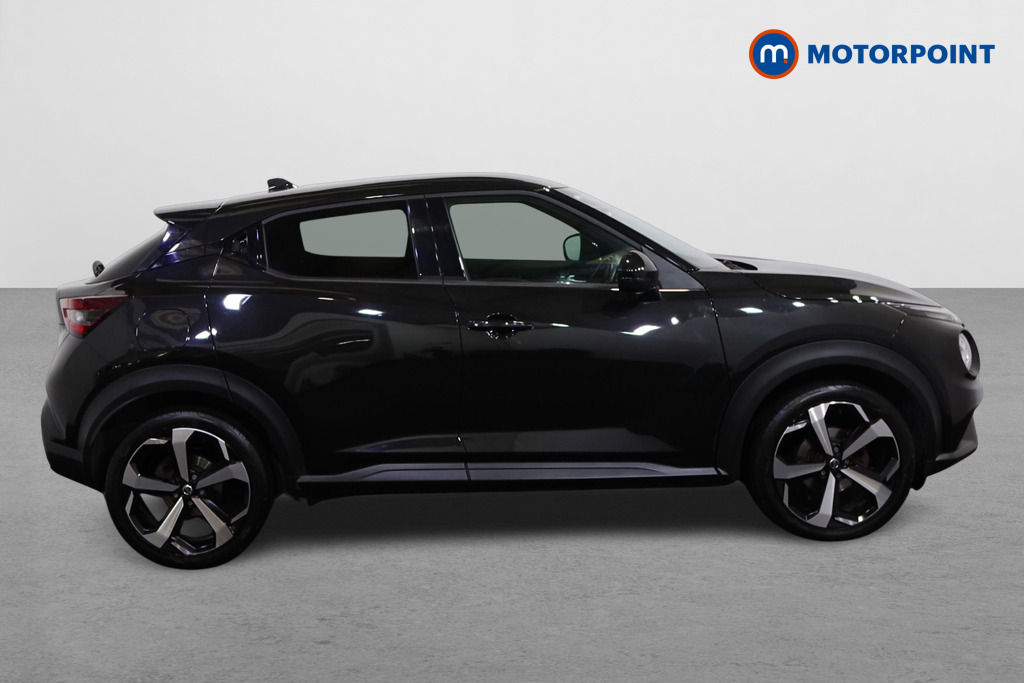 Nissan Juke Tekna Automatic Petrol SUV - Stock Number (1577943) - Drivers side