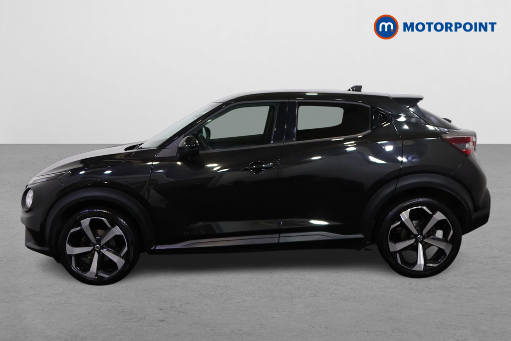 Nissan Juke Tekna Automatic Petrol SUV - Stock Number (1577943) - Passenger side