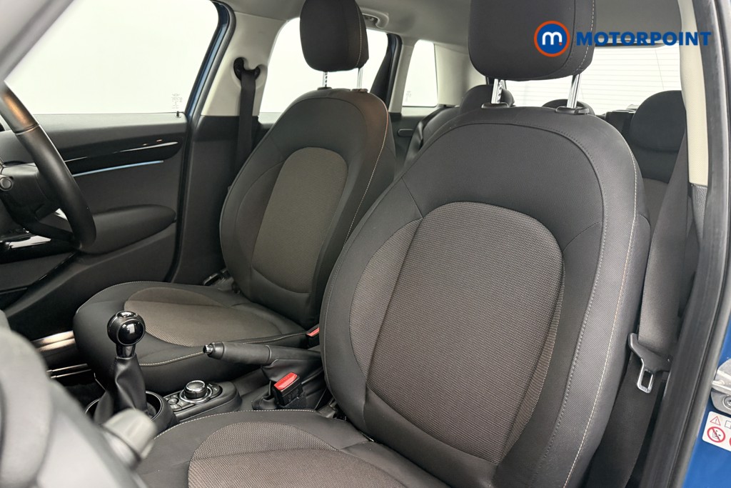 Mini Hatchback Cooper Classic Manual Petrol Hatchback - Stock Number (1577957) - 3rd supplementary image