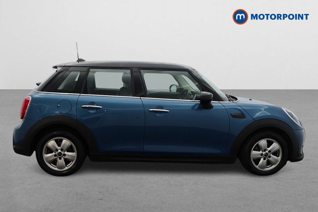 Mini Hatchback Cooper Classic Manual Petrol Hatchback - Stock Number (1577957) - Drivers side