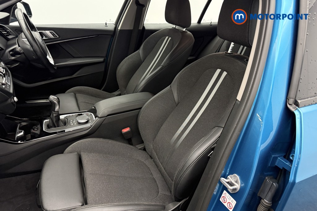 BMW 1 Series Sport Manual Diesel Hatchback - Stock Number (1578000) - 2nd supplementary image