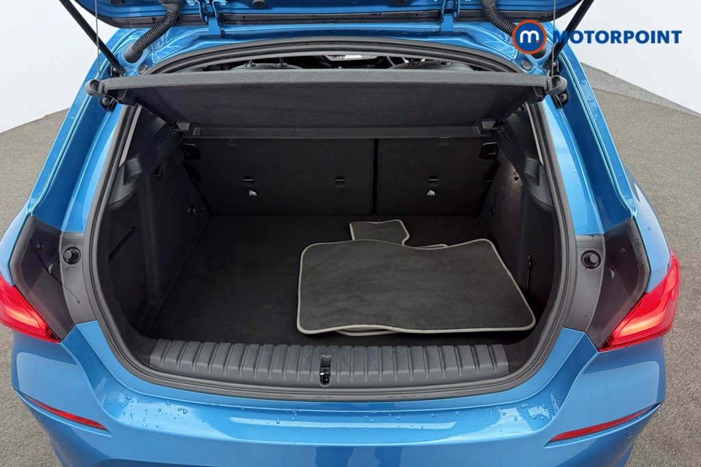 BMW 1 Series Sport Manual Diesel Hatchback - Stock Number (1578000) - 9th supplementary image