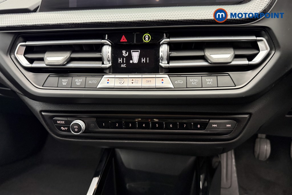 BMW 1 Series Sport Manual Diesel Hatchback - Stock Number (1578000) - 22nd supplementary image