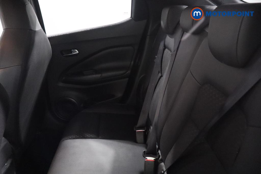 Nissan Juke N-Connecta Automatic Petrol SUV - Stock Number (1579054) - 16th supplementary image