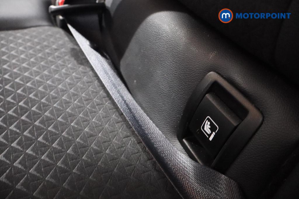 Nissan Juke N-Connecta Automatic Petrol SUV - Stock Number (1579054) - 17th supplementary image