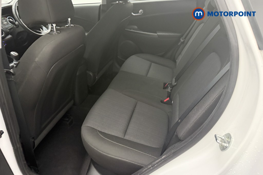 Hyundai Kona Se Connect Manual Petrol SUV - Stock Number (1579138) - 4th supplementary image
