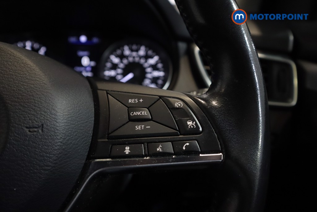 Nissan Qashqai Tekna Manual Petrol SUV - Stock Number (1579384) - 12th supplementary image