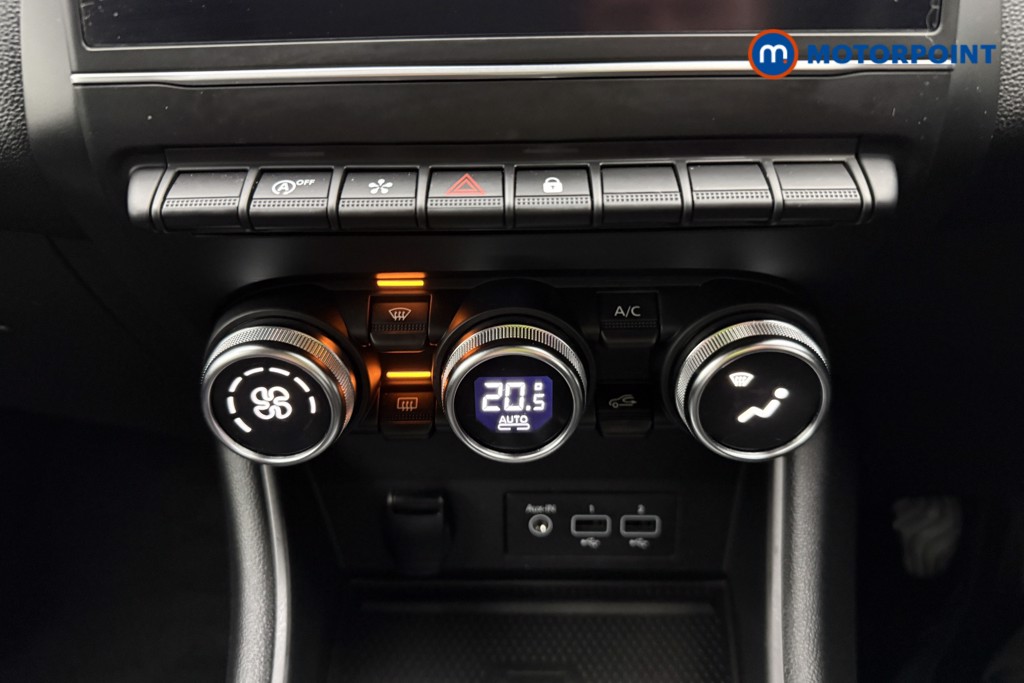Renault Captur S Edition Manual Petrol SUV - Stock Number (1579632) - 14th supplementary image