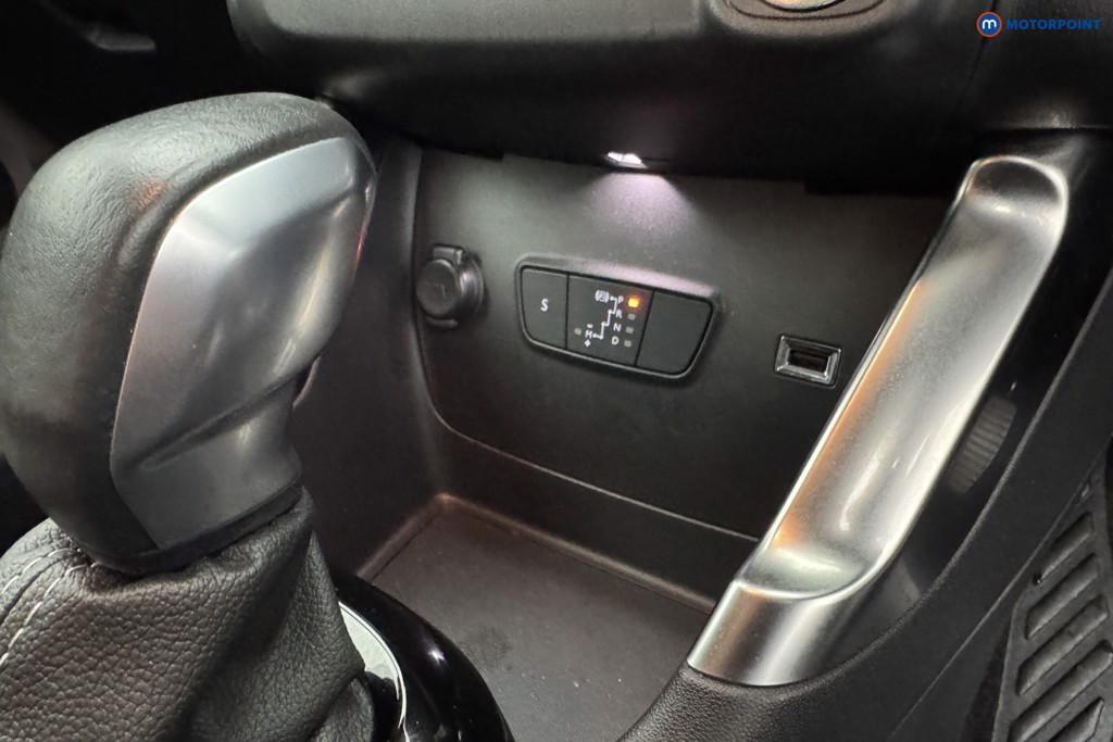 Citroen C3 Aircross Shine Automatic Petrol SUV - Stock Number (1579711) - 16th supplementary image