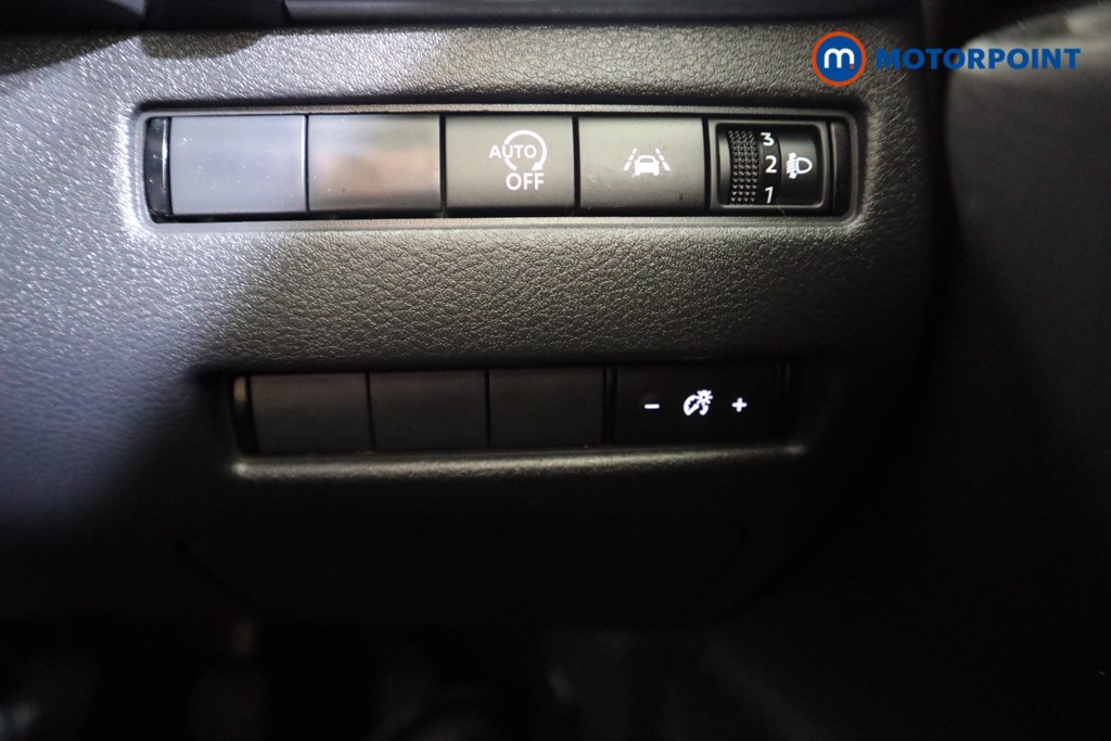 Nissan Qashqai Acenta Premium Manual Petrol SUV - Stock Number (1579743) - 7th supplementary image