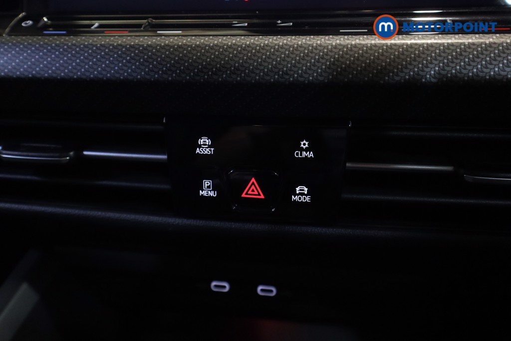 Volkswagen Golf R-Line Manual Petrol Hatchback - Stock Number (1579773) - 18th supplementary image