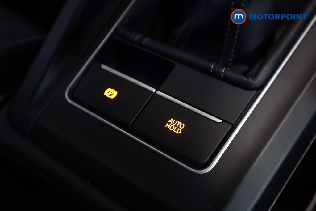 Volkswagen Golf R-Line Manual Petrol Hatchback - Stock Number (1579773) - 23rd supplementary image