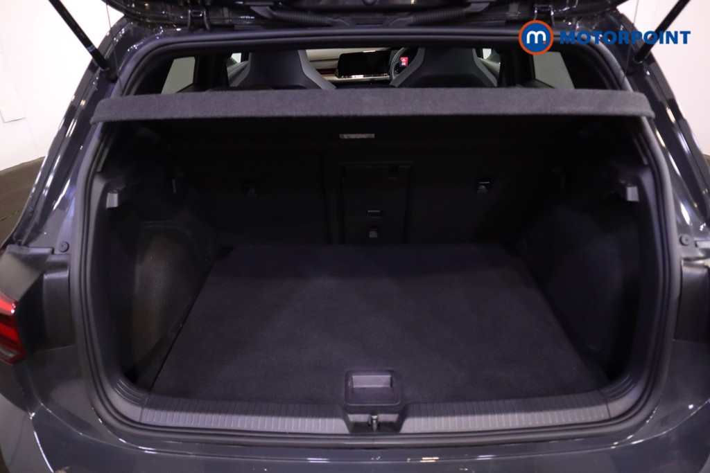 Volkswagen Golf R-Line Manual Petrol Hatchback - Stock Number (1579773) - 32nd supplementary image