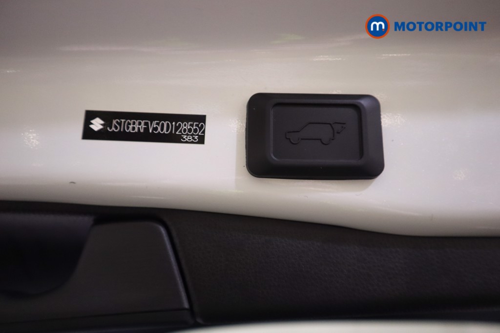 Suzuki Across 2.5 Phev E-Four 5Dr Cvt Automatic Petrol Plug-In Hybrid SUV - Stock Number (1580119) - 26th supplementary image