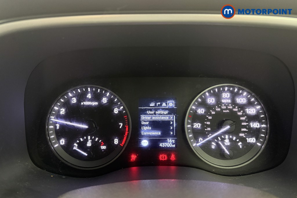 Hyundai Tucson Se Nav Manual Petrol SUV - Stock Number (1580388) - 4th supplementary image
