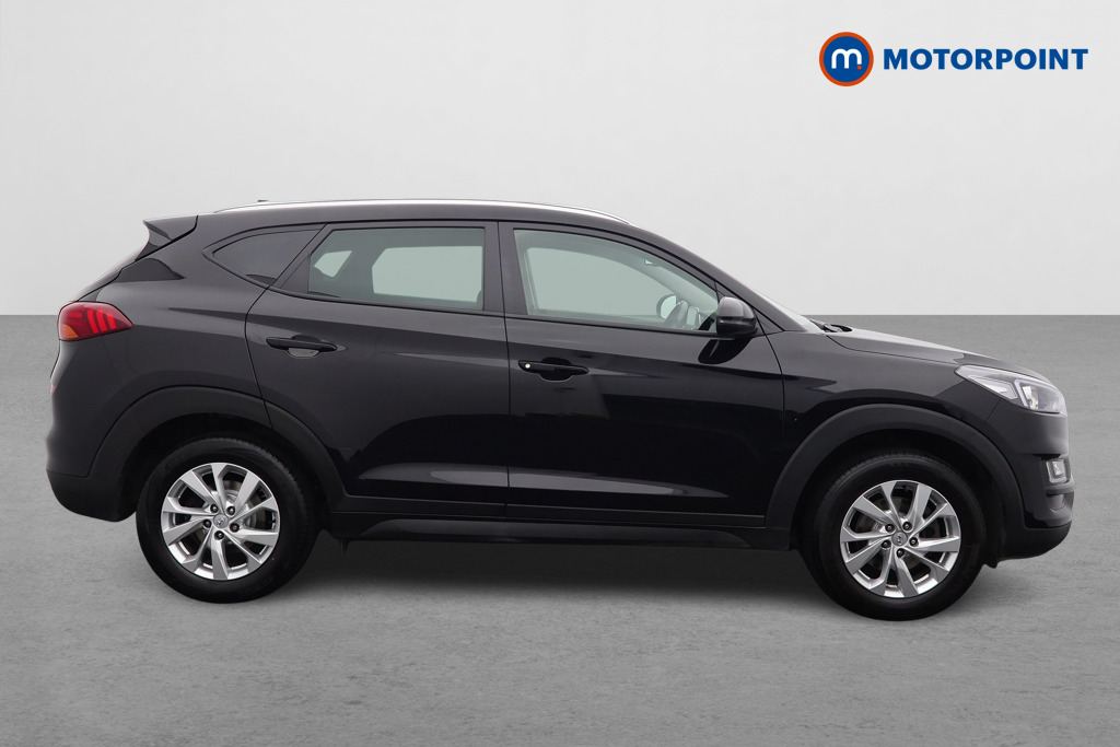 Hyundai Tucson Se Nav Manual Petrol SUV - Stock Number (1580388) - Drivers side