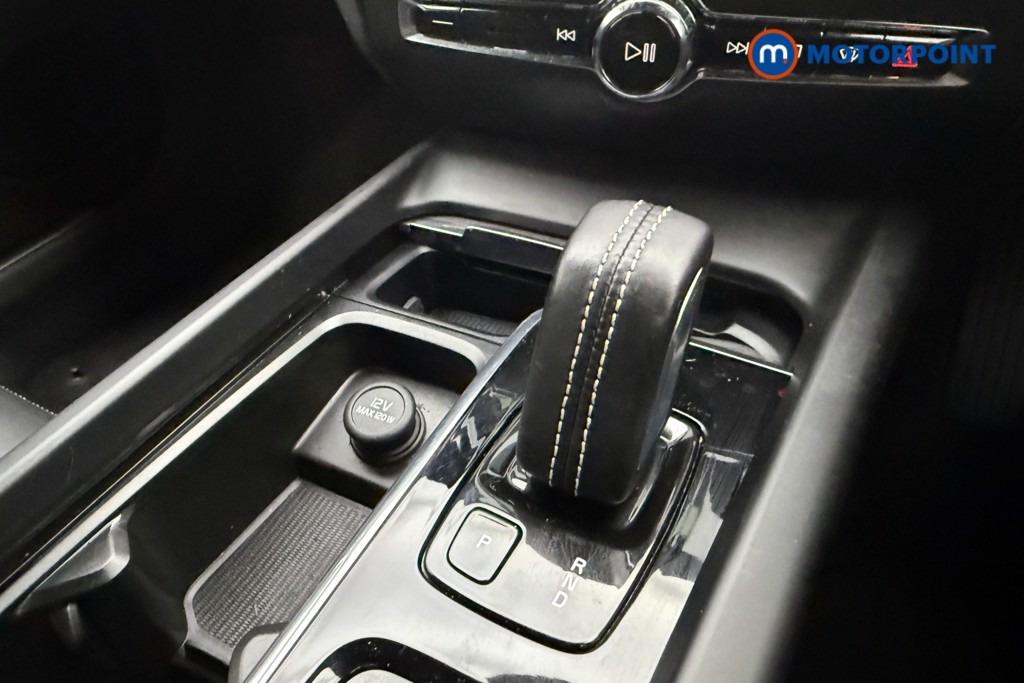 Volvo V60 R Design Automatic Petrol Estate - Stock Number (1580428) - 15th supplementary image