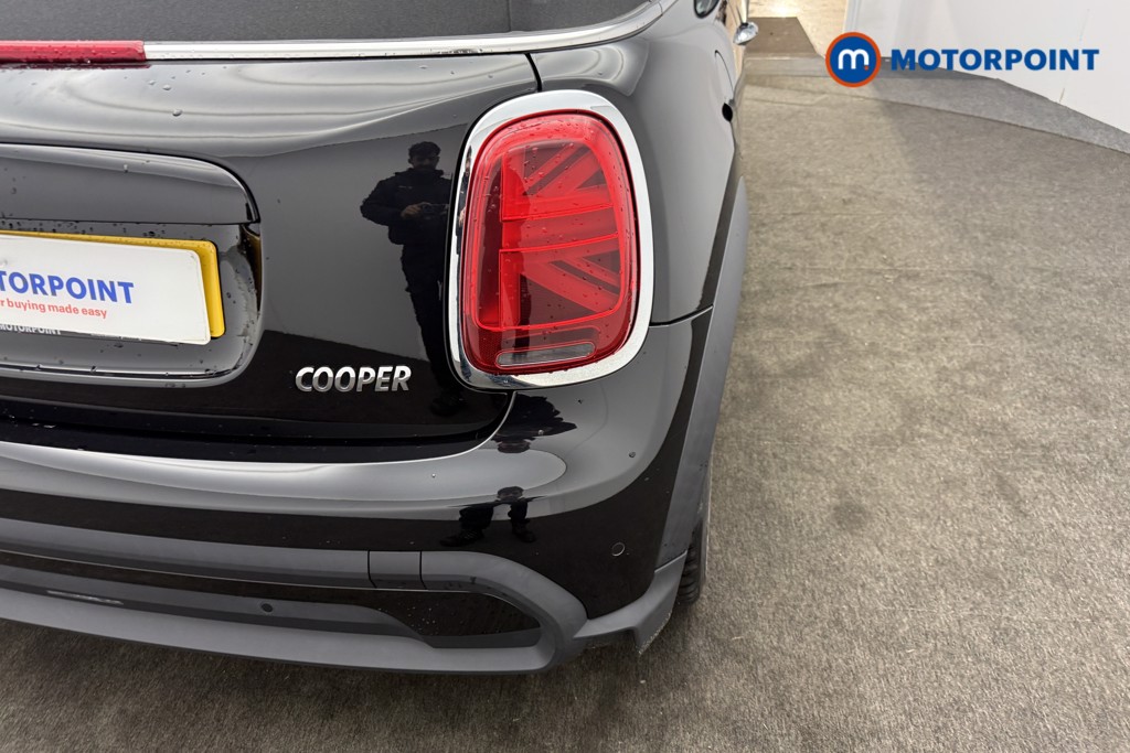 Mini Convertible Cooper Exclusive Manual Petrol Convertible - Stock Number (1580483) - 6th supplementary image