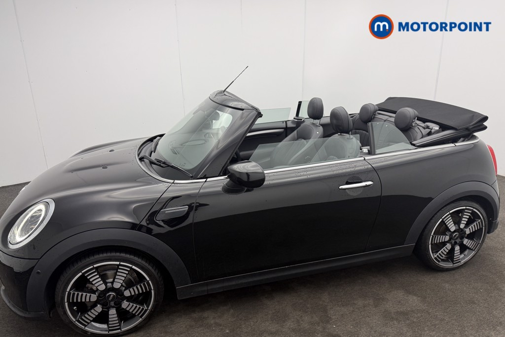 Mini Convertible Cooper Exclusive Manual Petrol Convertible - Stock Number (1580483) - 32nd supplementary image