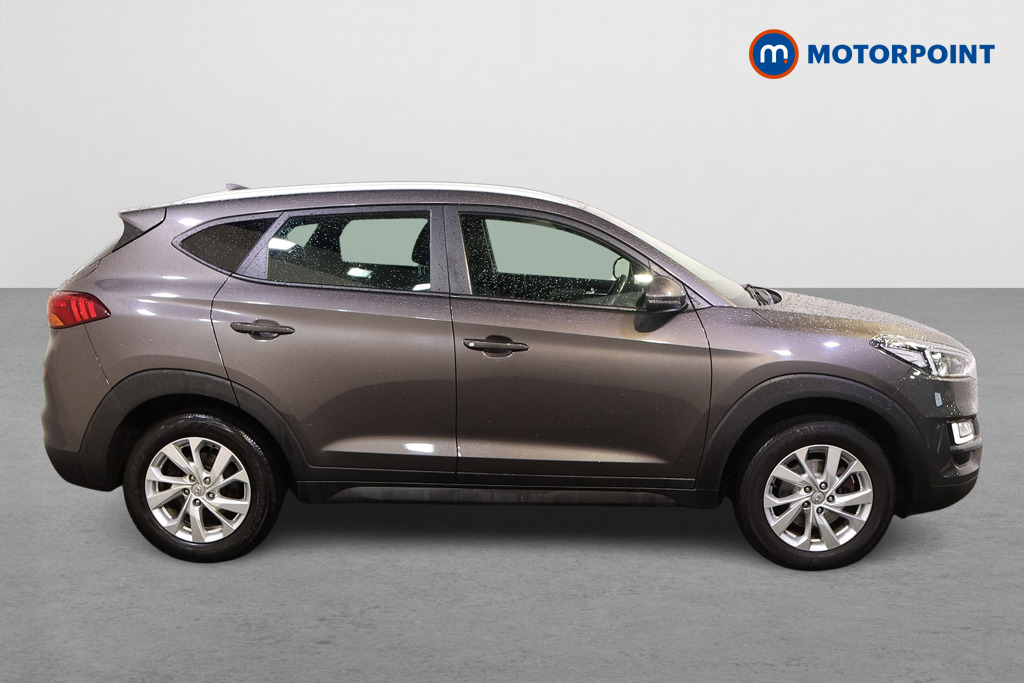 Hyundai Tucson Se Nav Manual Petrol SUV - Stock Number (1580564) - Drivers side