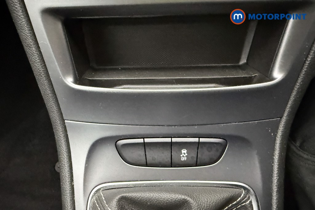 Vauxhall Astra Tech Line Nav Manual Petrol Hatchback - Stock Number (1581156) - 14th supplementary image