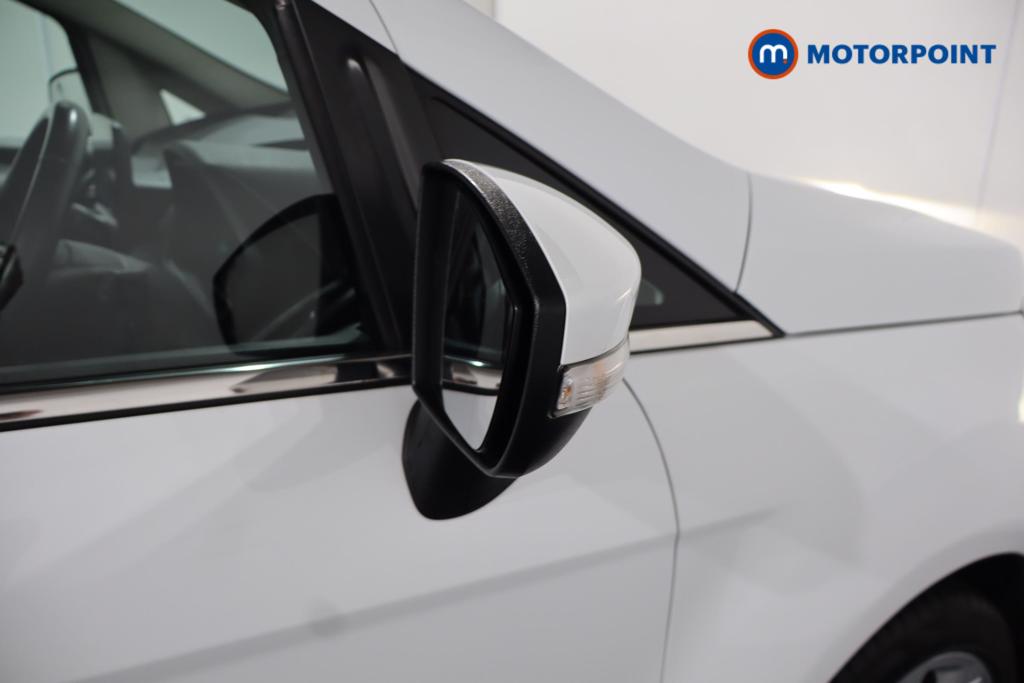 Ford Ecosport Titanium Manual Petrol SUV - Stock Number (1581403) - 17th supplementary image