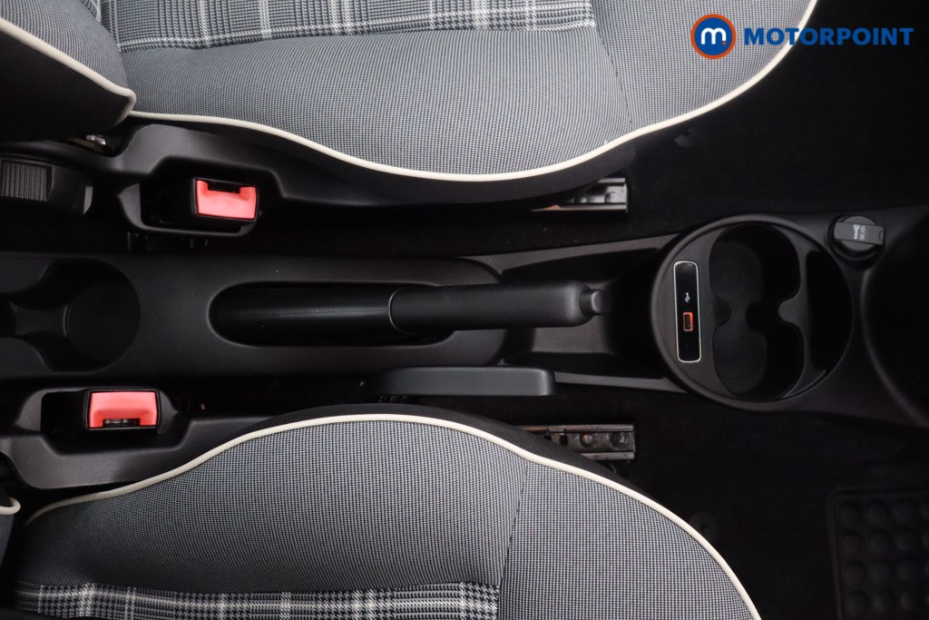 Fiat 500 Lounge Manual Petrol Hatchback - Stock Number (1581784) - 8th supplementary image