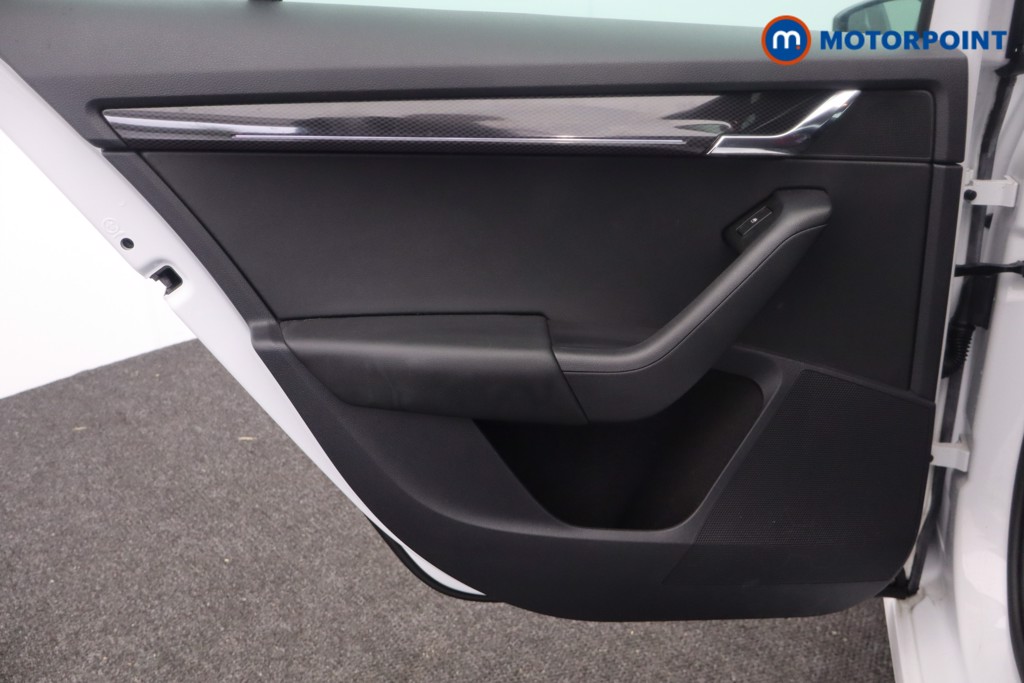 Skoda Octavia VRS Manual Petrol Hatchback - Stock Number (1581785) - 18th supplementary image