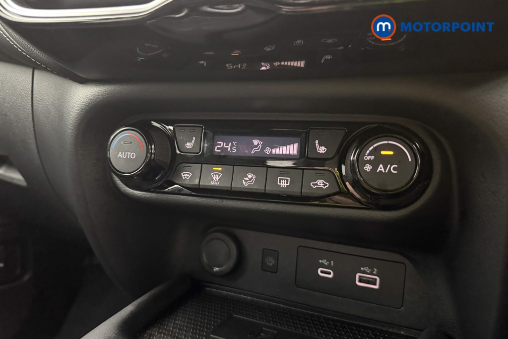 Nissan Juke Tekna Automatic Petrol SUV - Stock Number (1581991) - 13th supplementary image