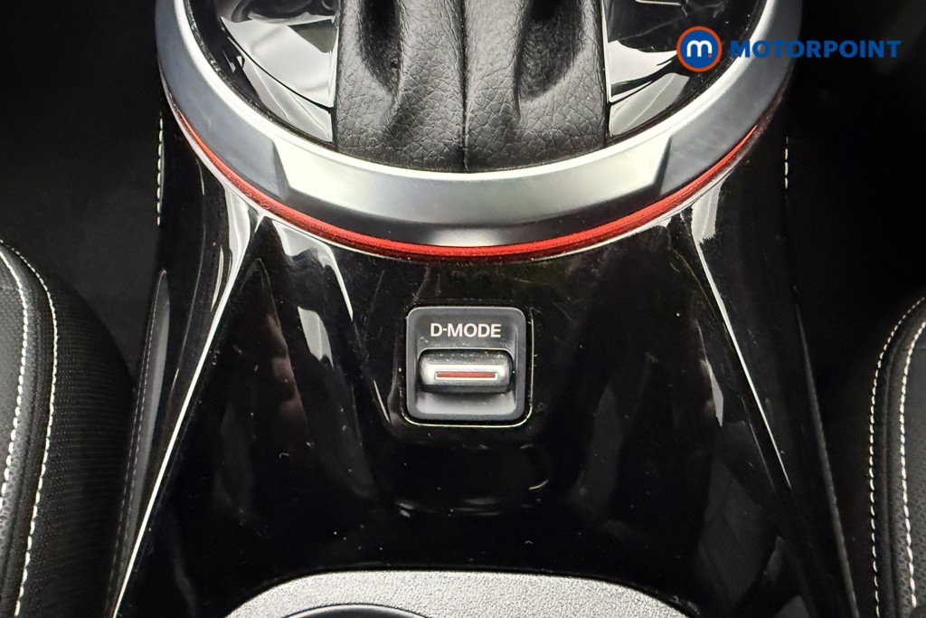 Nissan Juke Tekna Automatic Petrol SUV - Stock Number (1581991) - 16th supplementary image