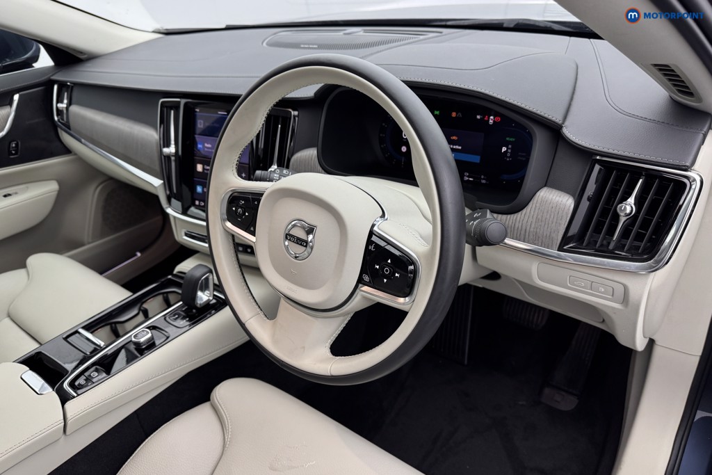 Volvo S90 Plus Automatic Petrol Plug-In Hybrid Saloon - Stock Number (1582024) - 7th supplementary image