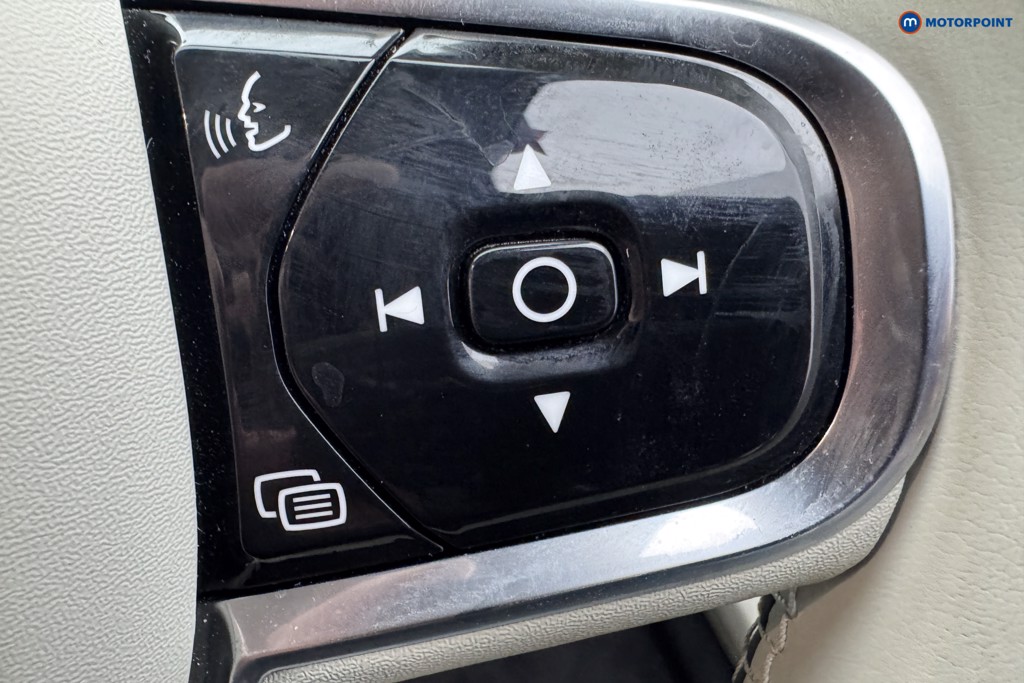 Volvo S90 Plus Automatic Petrol Plug-In Hybrid Saloon - Stock Number (1582024) - 18th supplementary image