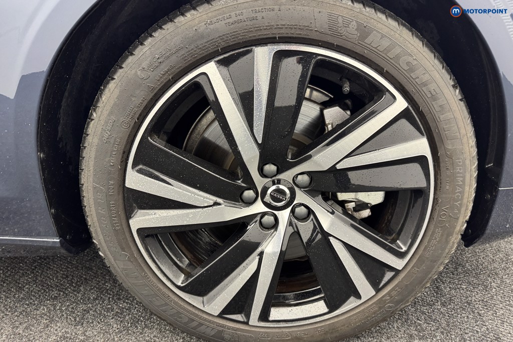 Volvo S90 Plus Automatic Petrol Plug-In Hybrid Saloon - Stock Number (1582024) - 34th supplementary image