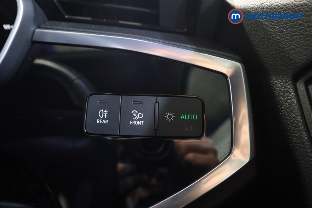 Audi Q3 Black Edition Manual Diesel SUV - Stock Number (1582128) - 7th supplementary image