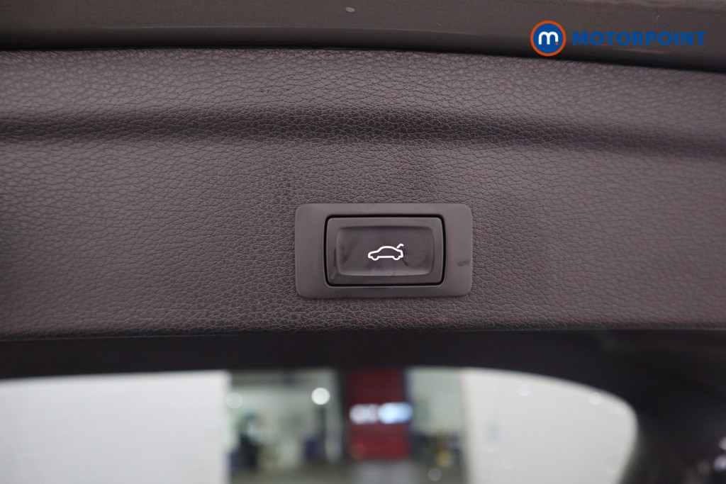 Audi Q3 Black Edition Manual Diesel SUV - Stock Number (1582128) - 17th supplementary image