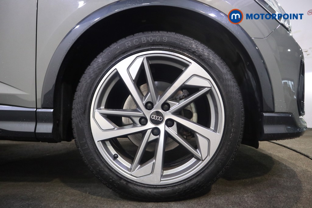 Audi Q3 Black Edition Manual Diesel SUV - Stock Number (1582128) - 19th supplementary image