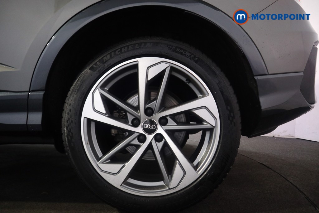 Audi Q3 Black Edition Manual Diesel SUV - Stock Number (1582128) - 21st supplementary image